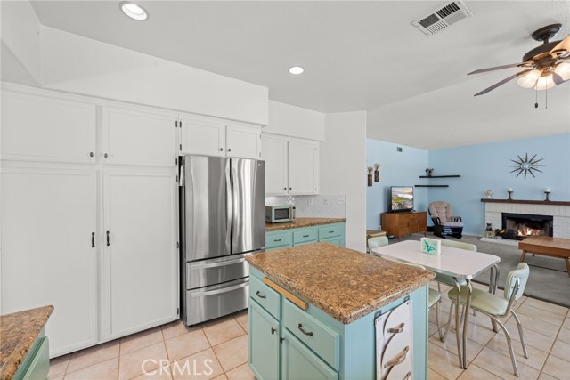 Detail Gallery Image 25 of 52 For 39708 Candy Apple Way, Murrieta,  CA 92562 - 4 Beds | 2/1 Baths