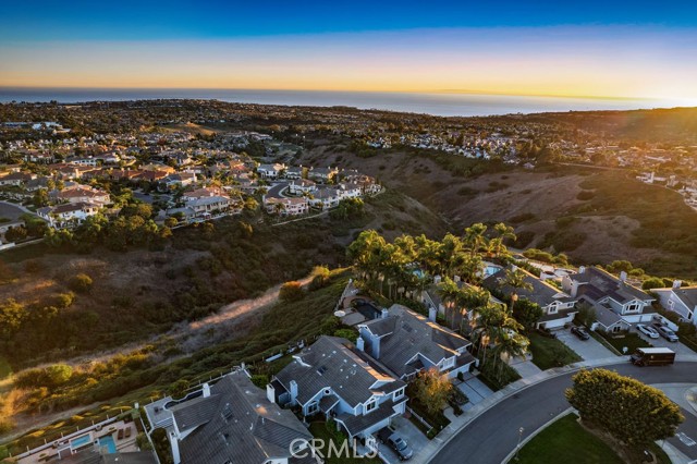 Detail Gallery Image 41 of 67 For 22 Callender Ct, Laguna Niguel,  CA 92677 - 4 Beds | 3 Baths