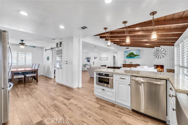 Detail Gallery Image 10 of 35 For 2730 Vine, Norco,  CA 92860 - 3 Beds | 2 Baths