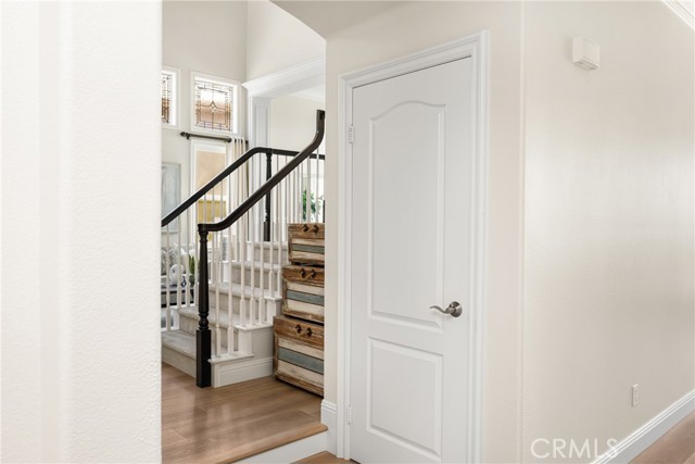 14 Celonova Place, Lake Forest CA: https://media.crmls.org/medias/8f75211a-cf0e-44a6-87ab-7966df0c533c.jpg