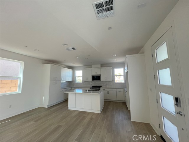 75138 Aldrich, Palm Desert CA: https://media.crmls.org/medias/8f75bd6e-7bb4-4ca8-bfaf-702ffb803bd9.jpg