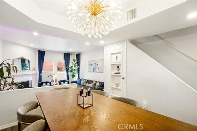 716 Maltman Avenue, Los Angeles CA: https://media.crmls.org/medias/8f75f361-6cfa-4766-bb16-4c9f6dd7a80f.jpg