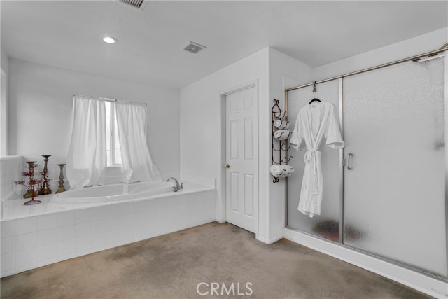 Detail Gallery Image 27 of 46 For 24306 via La Casa, Valencia,  CA 91354 - 4 Beds | 3 Baths