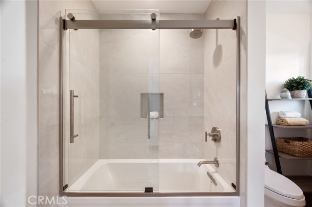 Detail Gallery Image 31 of 43 For 1707 Massena Ave, Redondo Beach,  CA 90277 - 4 Beds | 2 Baths