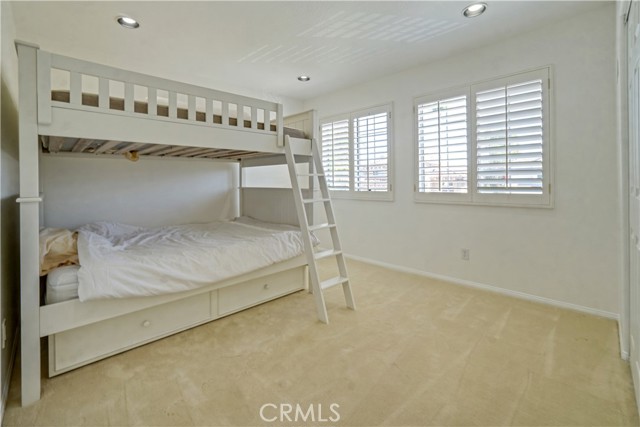 Detail Gallery Image 20 of 34 For 25792 Maple View Dr, Laguna Hills,  CA 92653 - 5 Beds | 3/1 Baths