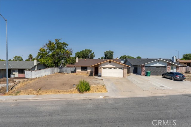 Detail Gallery Image 1 of 1 For 1918 Driftwood Dr, Paso Robles,  CA 93446 - 3 Beds | 2 Baths