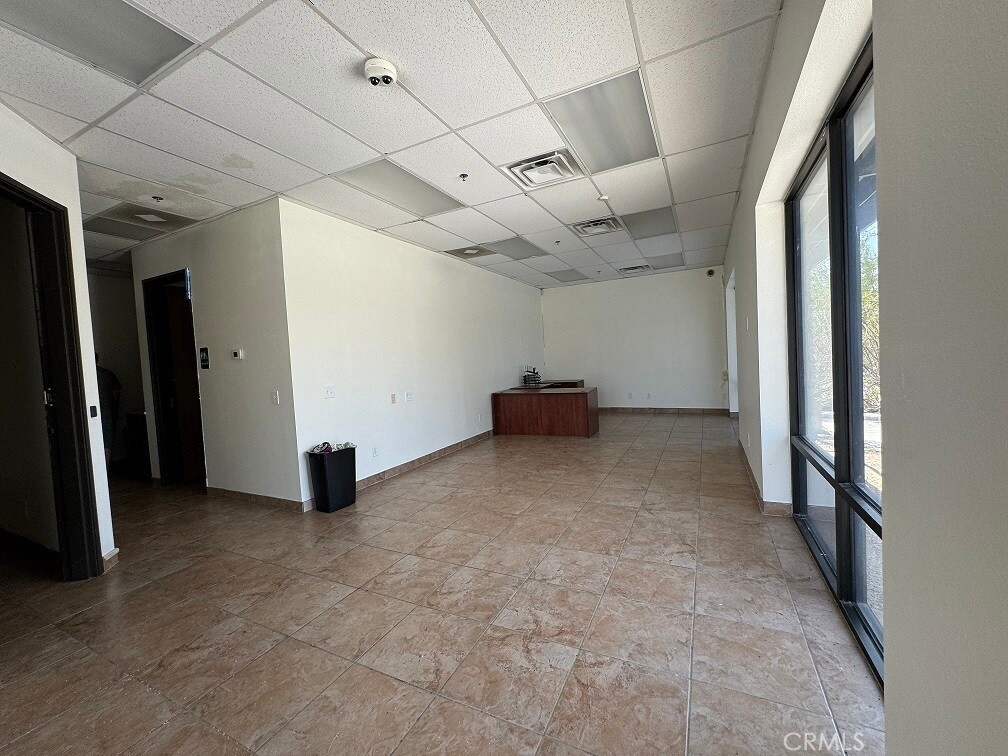 MLS #OC25218219 image #10