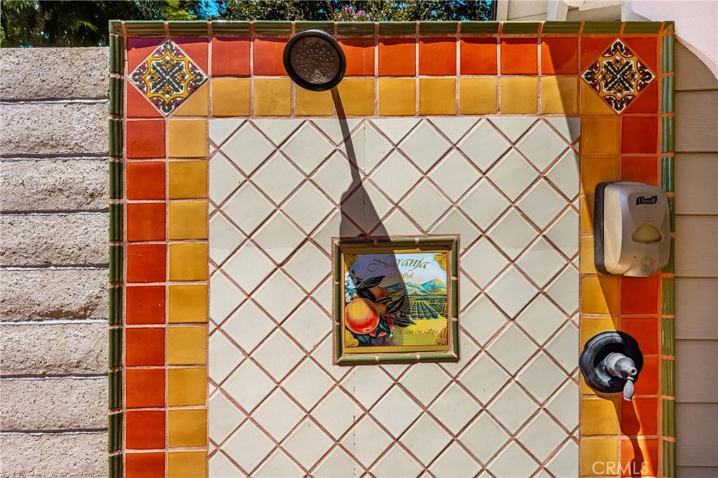 8f7921dc 280b 4d80 Bf58 71b21c56c649