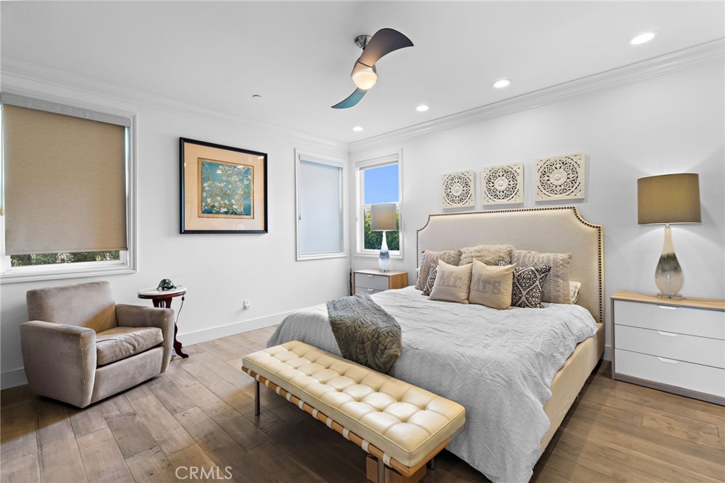 MLS #OC25022354 img 14