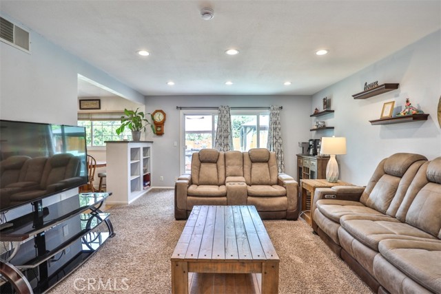 Detail Gallery Image 18 of 50 For 321 Blossom, Brea,  CA 92821 - 5 Beds | 2/1 Baths