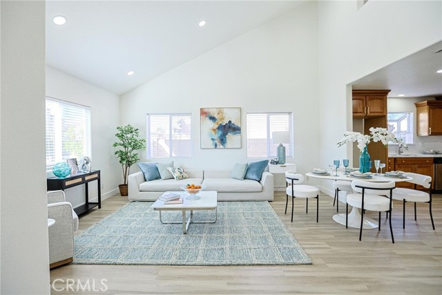 Detail Gallery Image 2 of 75 For 13104 Monroe St, Garden Grove,  CA 92844 - 8 Beds | 6/1 Baths