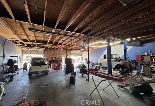 Image 16 of 17 For 2396 Cabrera