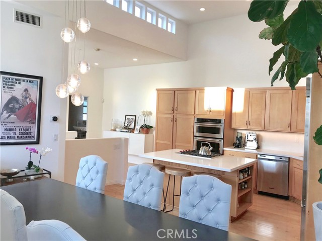 502 Rosecrans Avenue, Manhattan Beach, California 90266, 2 Bedrooms Bedrooms, ,2 BathroomsBathrooms,Residential,Sold,Rosecrans,SB22066410