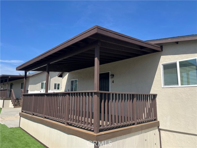 9335 Chimney Rock Lane, El Cajon CA: https://media.crmls.org/medias/8f7bd4bc-ffe3-46ac-97fa-d6e0586016cf.jpg