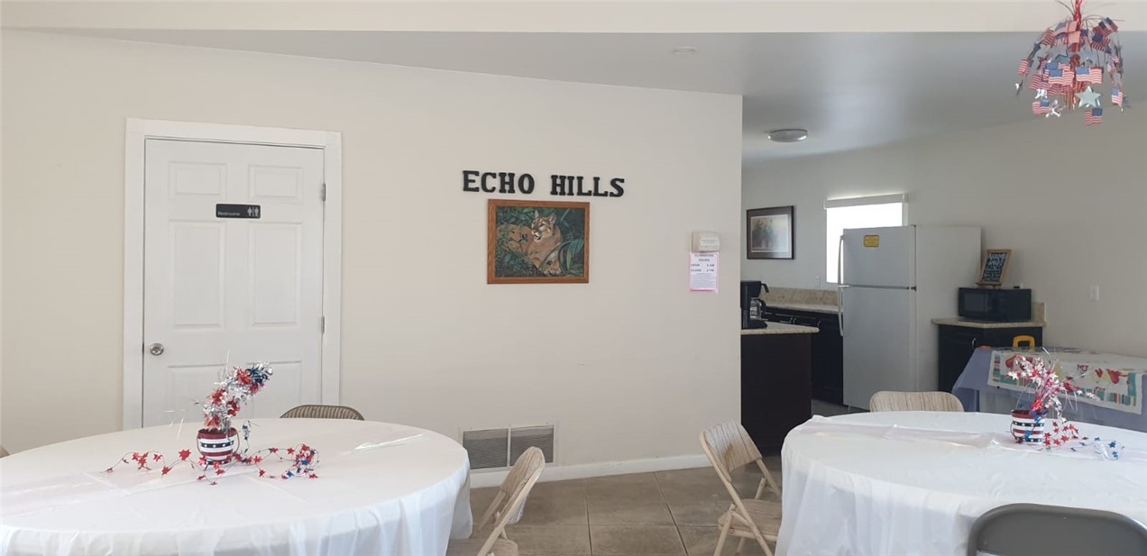 Detail Gallery Image 8 of 14 For 1700 S State Street #17,  Hemet,  CA 92543 - 2 Beds | 2 Baths