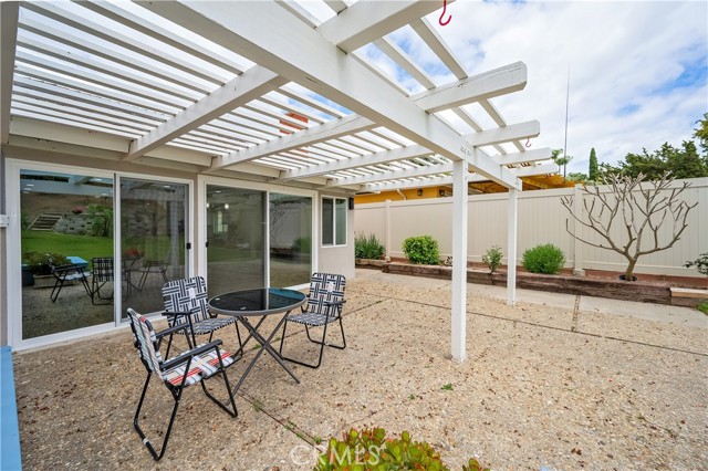 Detail Gallery Image 25 of 28 For 25142 Armagosa Dr, Laguna Niguel,  CA 92677 - 4 Beds | 3 Baths