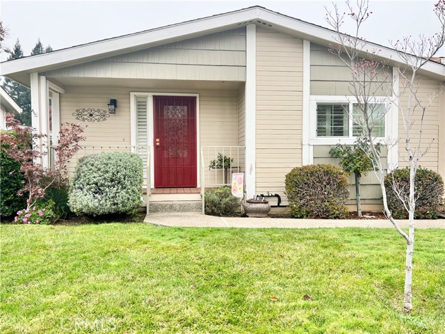 Detail Gallery Image 3 of 27 For 2050 Springfield #213,  Chico,  CA 95928 - 2 Beds | 2 Baths