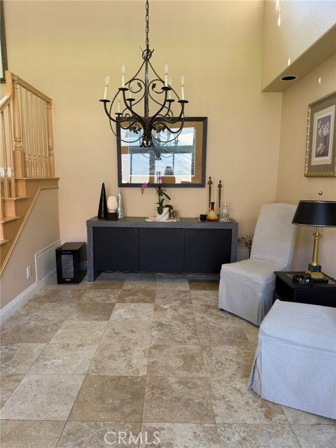 Detail Gallery Image 9 of 22 For 3739 Calle Jazmin, Calabasas,  CA 91302 - 3 Beds | 2/1 Baths