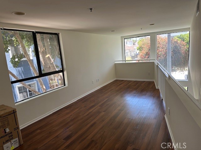 1148 Stanford Street, Santa Monica CA: https://media.crmls.org/medias/8f7e74cd-6f68-452d-9cc3-44e8a49a6be2.jpg