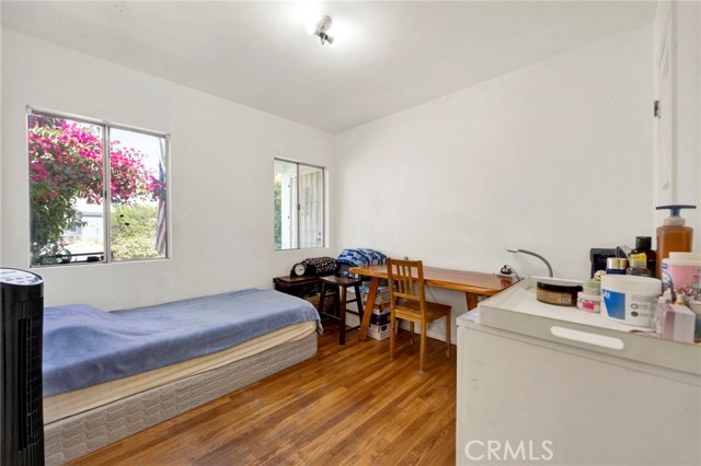 7937 Vantage Avenue, North Hollywood CA: https://media.crmls.org/medias/8f7f2aa9-bb2c-4be1-bf96-004779833f6c.jpg