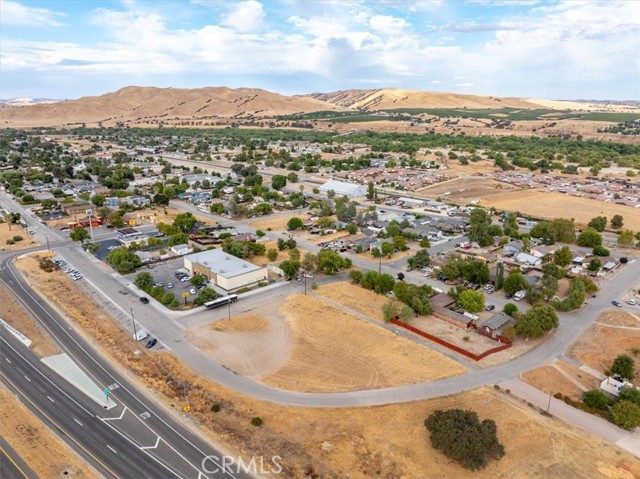 Detail Gallery Image 4 of 17 For 252 9th St, San Miguel,  CA 93451 - – Beds | – Baths
