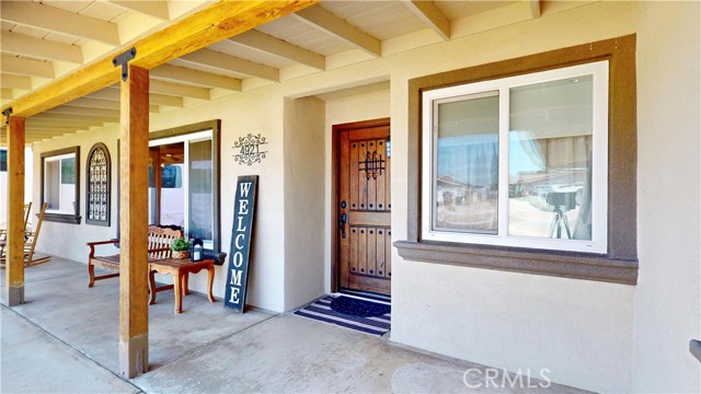 Detail Gallery Image 3 of 55 For 4921 Bluff St, Norco,  CA 92860 - 3 Beds | 2 Baths