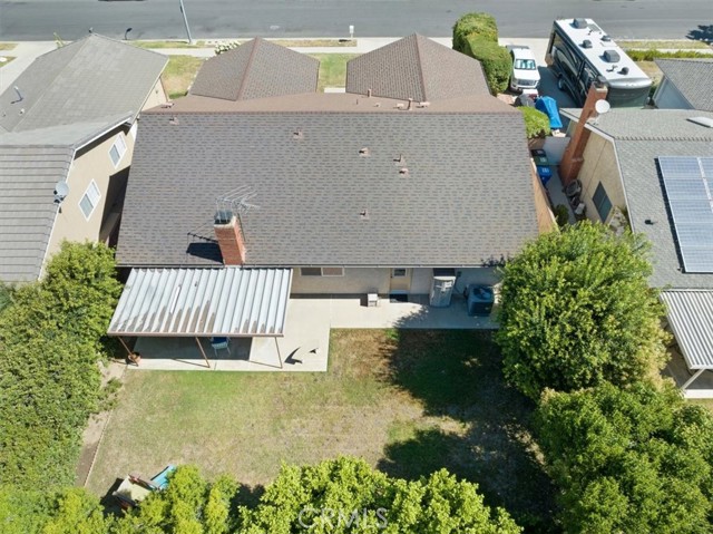 22726 Keswick Street photo 5