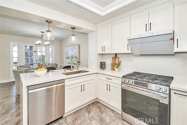 Detail Gallery Image 34 of 48 For 950 S Rim Crest Dr #12,  Anaheim Hills,  CA 92807 - 2 Beds | 2/1 Baths