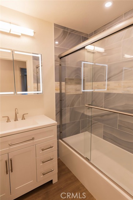 Detail Gallery Image 9 of 21 For 819 S Meyler, San Pedro,  CA 90731 - 3 Beds | 2 Baths