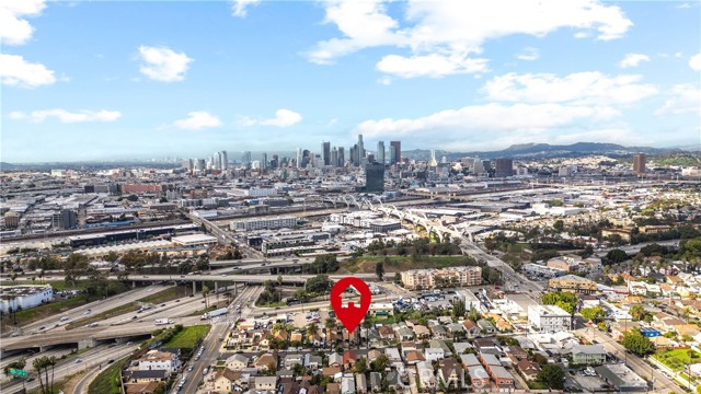 Detail Gallery Image 30 of 31 For 949 Hollins St, Los Angeles,  CA 90023 - 3 Beds | 1 Baths