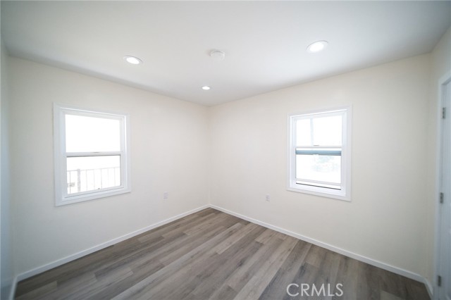 1336 W 118th Street, Los Angeles CA: https://media.crmls.org/medias/8f825429-a296-4307-ab3e-d08bd63b5a64.jpg