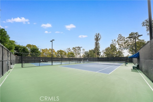 Detail Gallery Image 50 of 70 For 21 Fanpalm, Irvine,  CA 92620 - 4 Beds | 3 Baths