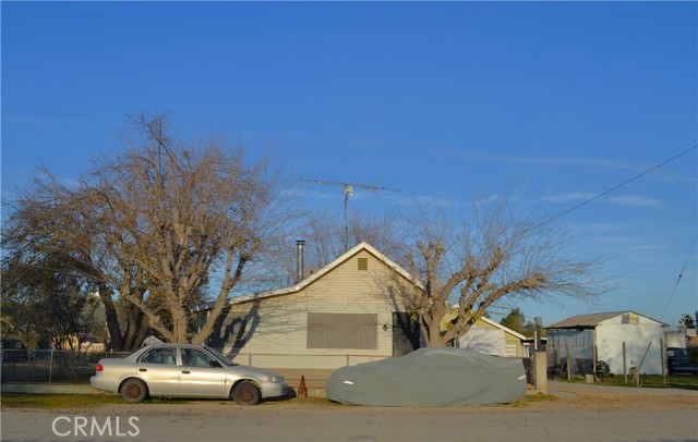 Detail Gallery Image 3 of 22 For 24882 3rd St, Fellows,  CA 93224 - 2 Beds | 1 Baths