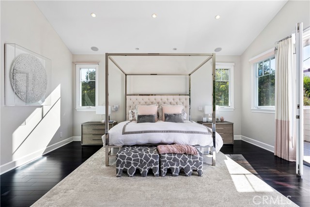 Detail Gallery Image 24 of 45 For 4151 Greenbush Ave, Sherman Oaks,  CA 91423 - 5 Beds | 6 Baths