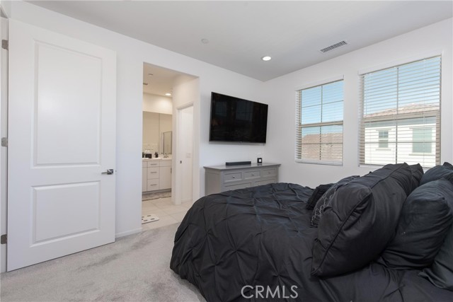 Detail Gallery Image 17 of 36 For 8474 Explorer, Chino,  CA 91708 - 2 Beds | 2/1 Baths