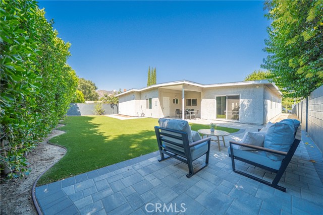 Detail Gallery Image 43 of 57 For 22046 Kinzie St, Chatsworth,  CA 91311 - 3 Beds | 3 Baths