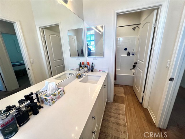 2421 Via Alicante, Corona CA: https://media.crmls.org/medias/8f837ed0-7c4c-4c58-8b3e-dcd9d9753e09.jpg