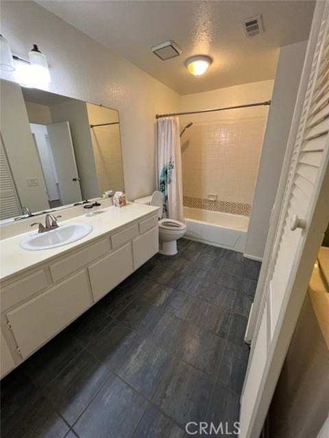 Detail Gallery Image 17 of 25 For 25675 View Pointe 10f,  Lake Forest,  CA 92630 - 2 Beds | 1 Baths