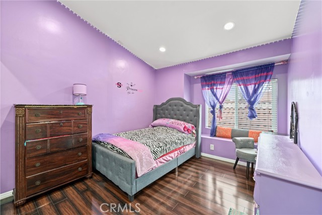 23285 Elfin Place, Moreno Valley CA: https://media.crmls.org/medias/8f8412f4-9470-42e3-b43c-c977bbf2d6a6.jpg