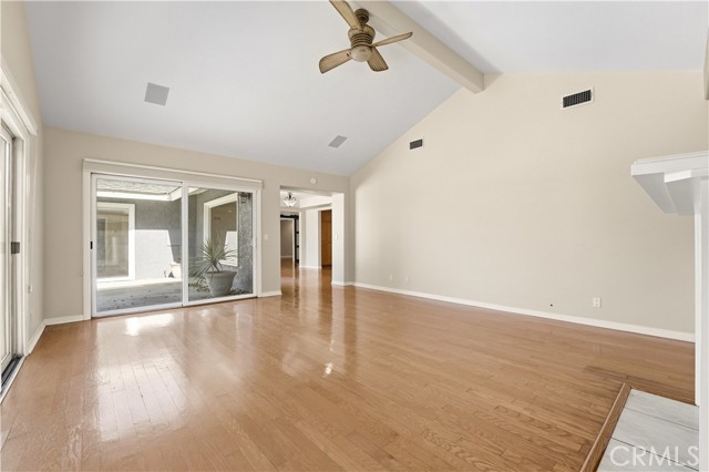 Detail Gallery Image 22 of 32 For 1062 El Camino, Santa Ana,  CA 92705 - 4 Beds | 2/1 Baths