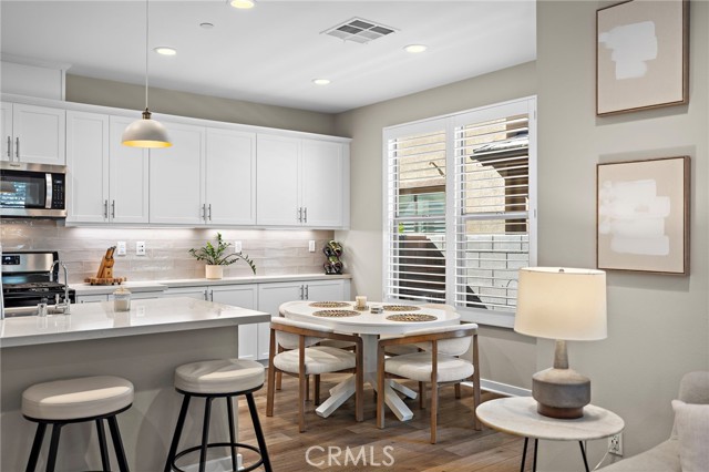 Detail Gallery Image 2 of 34 For 170 Alienta, Rancho Mission Viejo,  CA 92694 - 3 Beds | 2/1 Baths