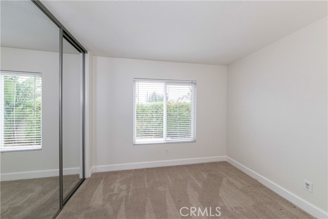 6409 Heatherwood Drive, Jurupa Valley CA: https://media.crmls.org/medias/8f849a0f-9544-401f-92b1-bacbac2ba5b7.jpg
