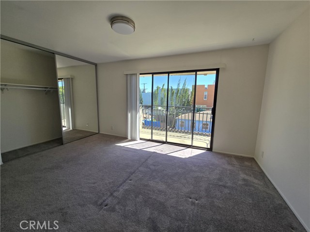 Detail Gallery Image 21 of 26 For 2440 Penmar Ave #2,  Venice,  CA 90291 - 3 Beds | 2/1 Baths