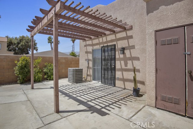 Image 11 of 14 For 28800 Landau Boulevard