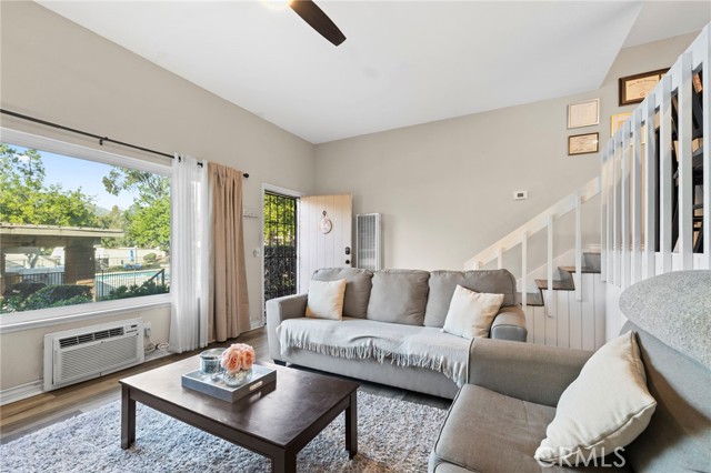 Detail Gallery Image 7 of 22 For 4535 Ramona Ave #9,  La Verne,  CA 91750 - 1 Beds | 1 Baths