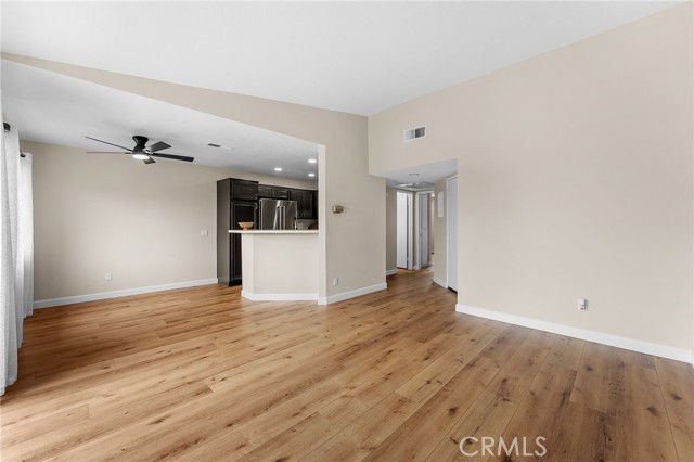 Detail Gallery Image 9 of 35 For 2588 Avenida Del Vista #J202,  Corona,  CA 92882 - 1 Beds | 1 Baths