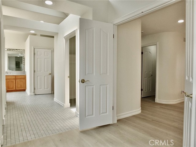 6225 Napoli Court, Long Beach CA: https://media.crmls.org/medias/8f86f01e-e51e-4a89-8cae-38a01dd9e3d6.jpg