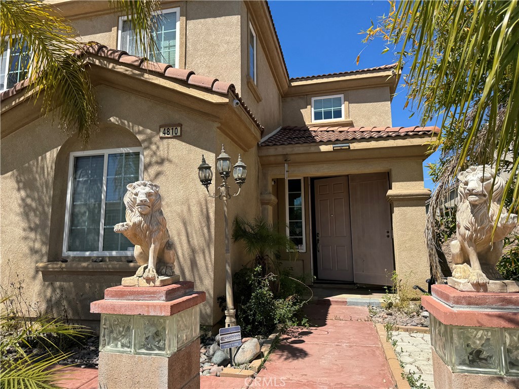 4810 Swallowtail Road