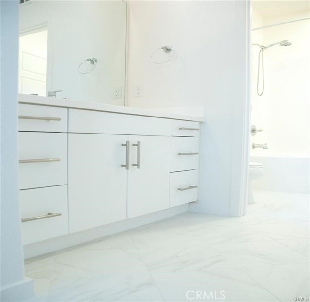 Detail Gallery Image 10 of 17 For 57 Wild Rose, Lake Forest,  CA 92630 - 3 Beds | 3 Baths