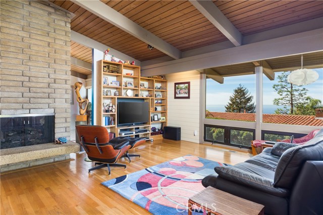 1315 Via Zumaya, Palos Verdes Estates, California 90274, 5 Bedrooms Bedrooms, ,3 BathroomsBathrooms,Residential,Sold,Via Zumaya,PV17039803
